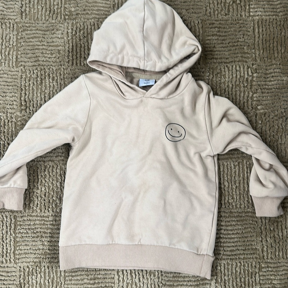 OLIVE & SCOUT HOODIE